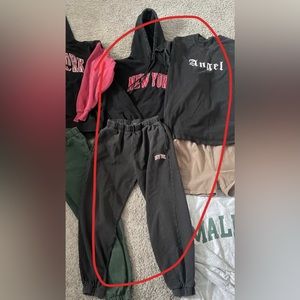 New York hoodie, angle tee, black sweatpants